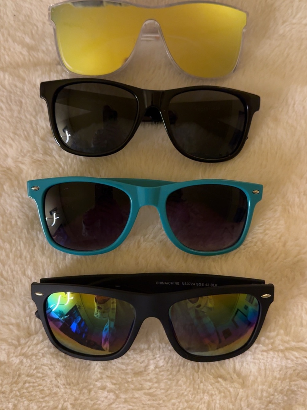 Assorted Women’s Sunglasses Pack - Black, Teal, Yellow, Mirrored Options